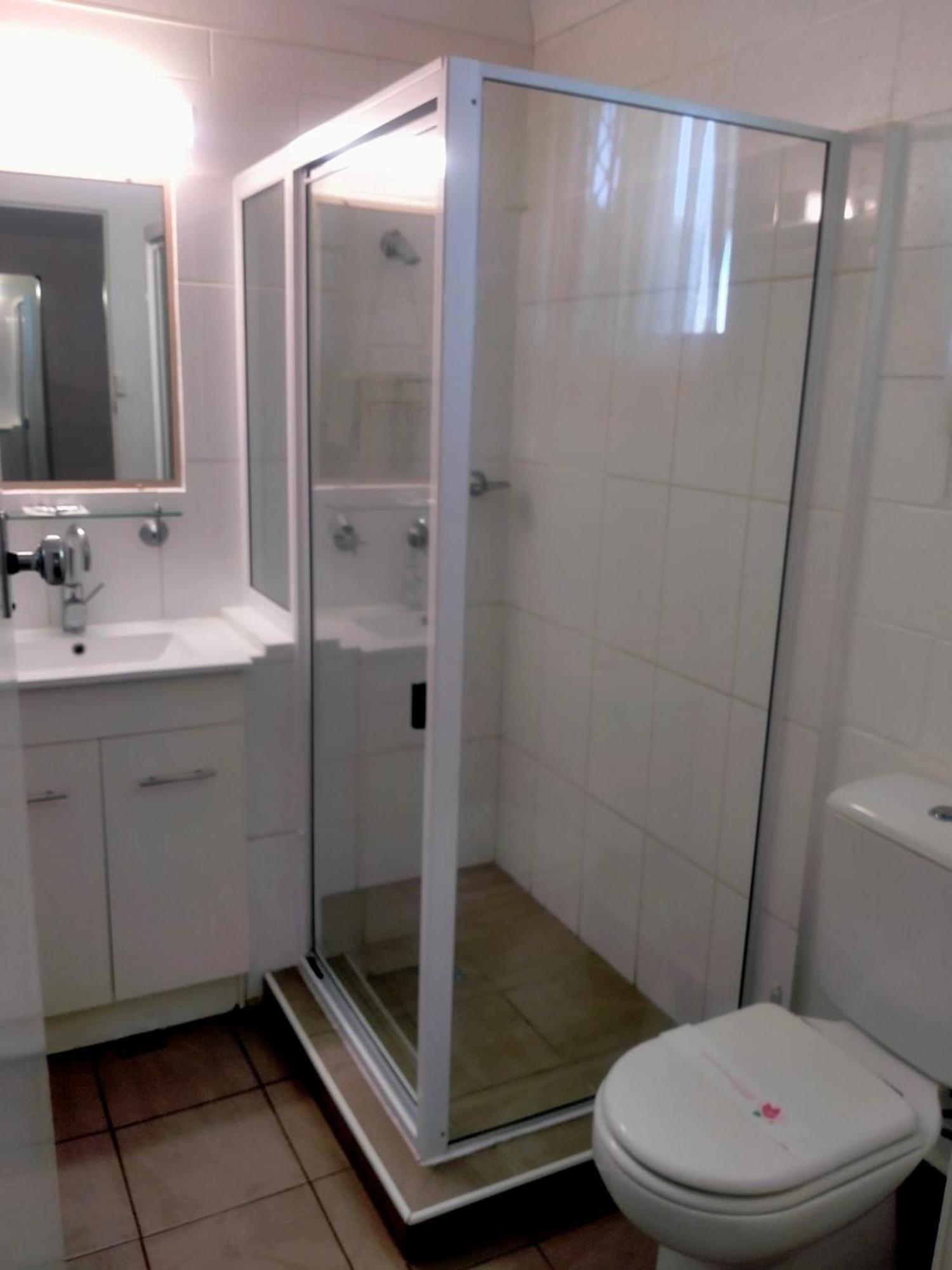 Oakey Motel Bagian luar foto