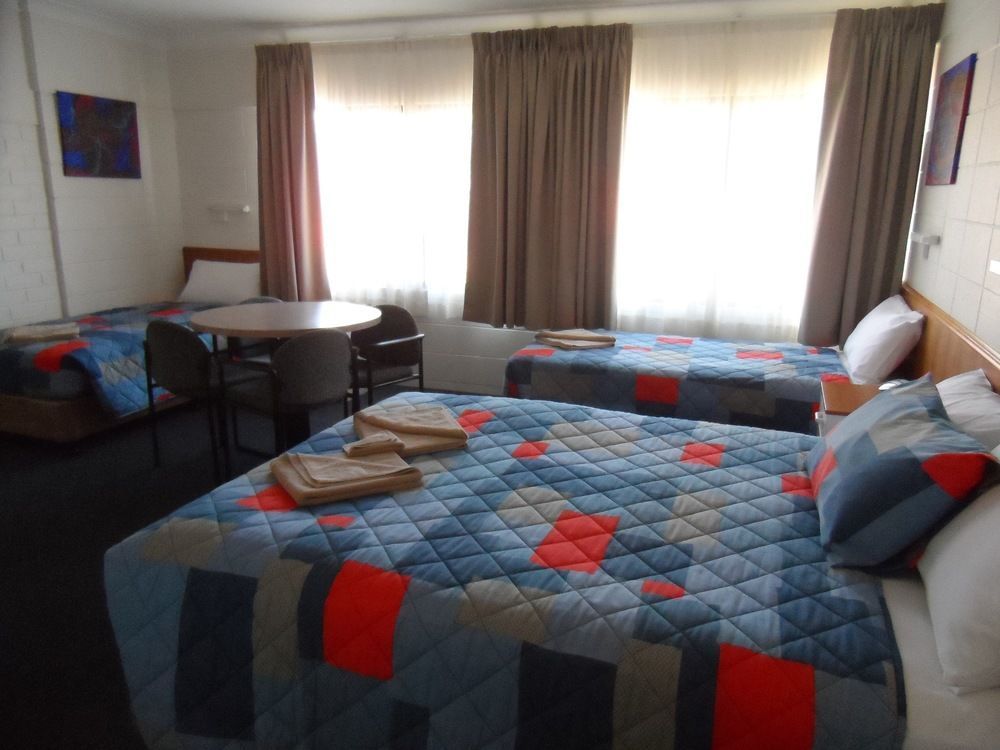 Oakey Motel Bagian luar foto